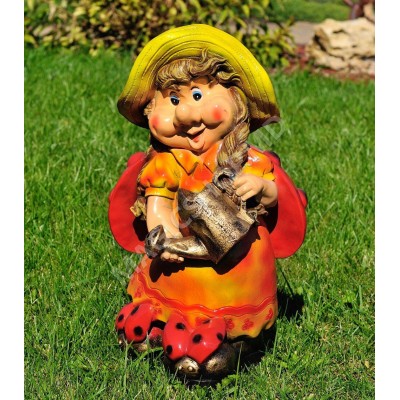 Figurina Cera Maya cu stropitoare